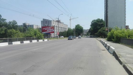 Фото рекламної площини за адресою Проскуровського Підпілля (поліклініка МВС)