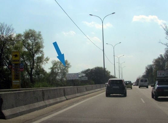 Фото рекламної площини за адресою Автодорога, М-05, Киев-Одесса, км17+140 (возле АЗС "КЛО" перед с. Чабаны)