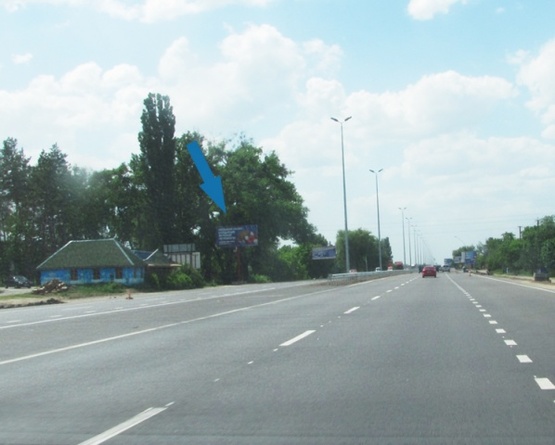 Фото рекламної площини за адресою М-06 Київ-Чоп, км 25+500 (с. Капитановка)