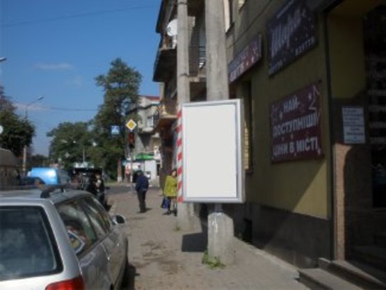 Фото рекламной плоскости по адресу вул. Васильянок-Вовчинецька №3 ст А