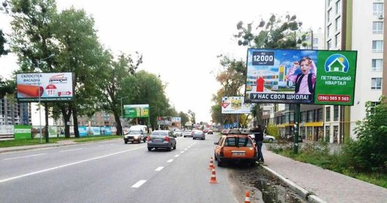 Фото рекламной плоскости по адресу Софіївська Борщагівка, ул.Соборная, перед ЖК Софиевский Квартал