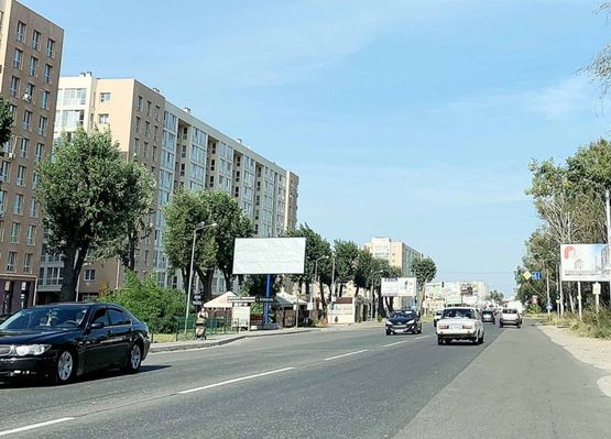 Фото рекламной плоскости по адресу Софіївська Борщагівка, вул.Соборна, 126/15, біля зупинки ЖК Софія Сфера