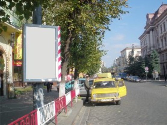 Фото рекламной плоскости по адресу вул. Галицька (навпроти Мальви) №3 ст Б