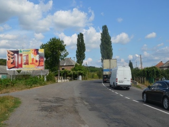 Фото рекламної площини за адресою с.Кам'янське, вул, Головна, траса Мукачево-Івано-Франківськ, в сторону м.Хуст