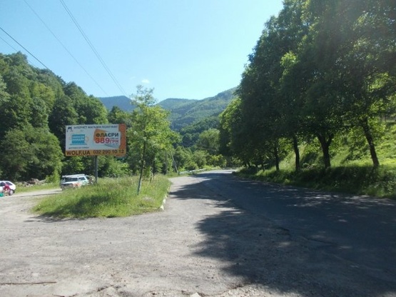 Фото рекламной плоскости по адресу Рахів Головна, виїзд з міста в сторону м.Ужгород із сторони м.Ів.Франківськ