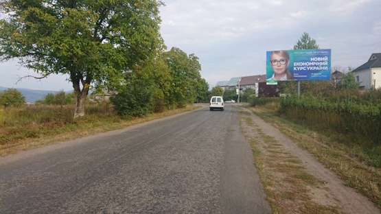 Фото рекламної площини за адресою м. Свалява,  вул. Мукачівська, навпроти СТО