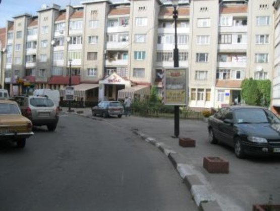 Фото рекламной плоскости по адресу вул. Вагилевича №1 ст А