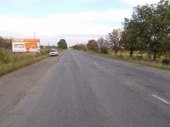 Фото рекламной плоскости по адресу м.Тячів, виїзд з міста в сторону с. Бедевля смт.Тересва, Солотвинно, Рахів