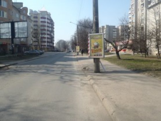 Фото рекламной плоскости по адресу вул. Вовчинецька №1 ст А
