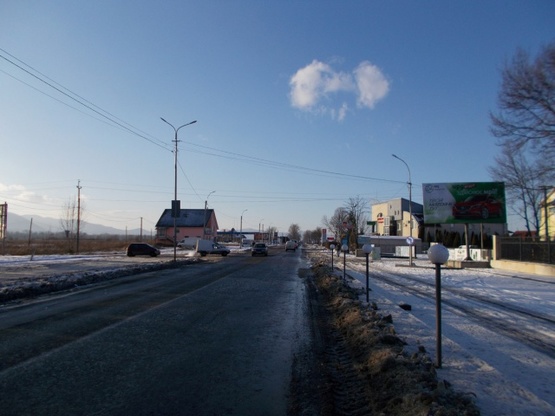 Фото рекламної площини за адресою м. Тячів вул Армійська, біля стадіону, ресторани, АЗС, Аквапарк в сторону м. Мукачево