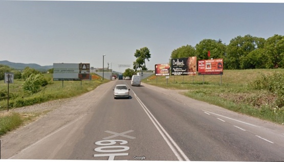 Фото рекламної площини за адресою м. Тячів вул.Незалежності, АЗС, Автосалони в сторону м.Мукачево