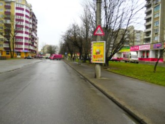 Фото рекламної площини за адресою вул. Вовчинецька №2 ст А