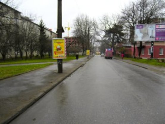 Фото рекламної площини за адресою вул. Вовчинецька №2 ст Б