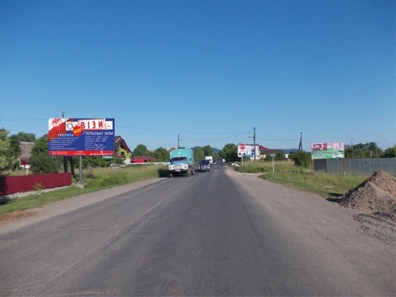 Фото рекламної площини за адресою смт.Солотвино,вул.Спортивна, ( переїзд ) в сторону м.Рахів
