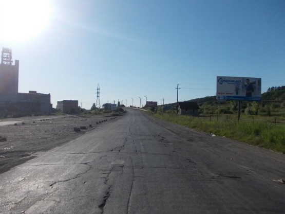 Фото рекламної площини за адресою смт.Солотвино,вул.Спортивна, в сторону м.Мукачево, РИНОК