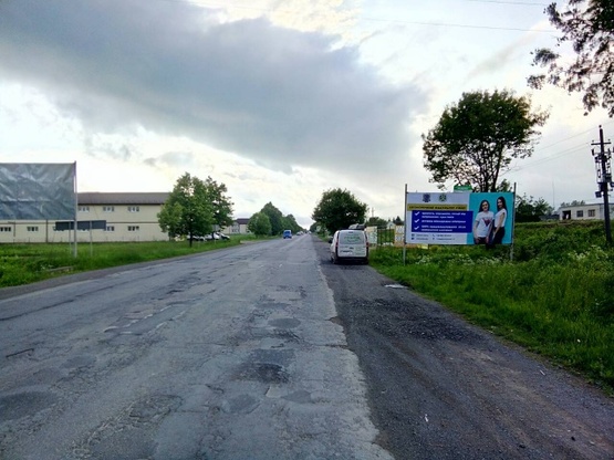 Фото рекламної площини за адресою с.Бедевля в сторону м.Тячів 1.5км. Зі сторони смт.Тересва, Солотвинно