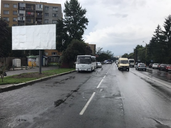 Фото рекламной плоскости по адресу м. Ужгород, Проспект свободи, Автовокзал