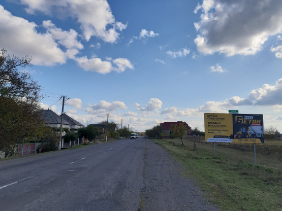Фото рекламної площини за адресою Широке, вул.Головна, вїзд в центр, в сторону м. Рахів
