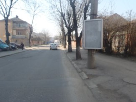 Фото рекламной плоскости по адресу вул. Вовчинецька №9 ст А