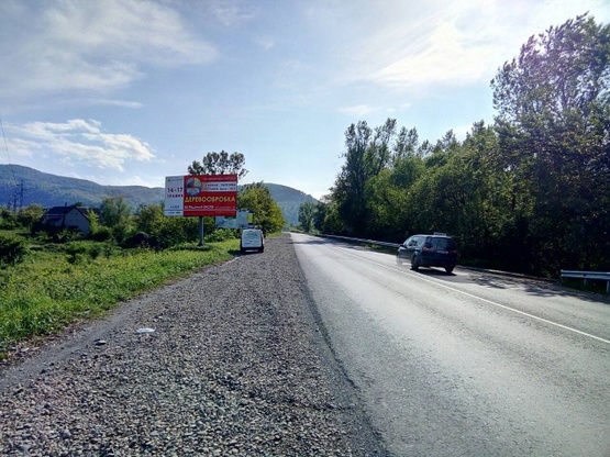 Фото рекламной плоскости по адресу м.Хуст обїзна дорога, в сторону м.Мукачево, трасса Рогатин - Мукачево