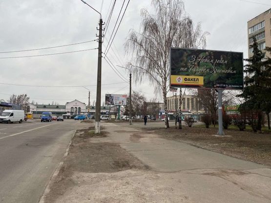 Фото рекламной плоскости по адресу вул. О.Гончара, буд. 18