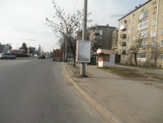 Фото рекламної площини за адресою вул. Коновальця (дитяча лікарня) №2 ст А