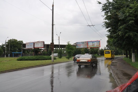 Фото рекламной плоскости по адресу вул.Калинівська-Хотинська (транпортна розвязка)