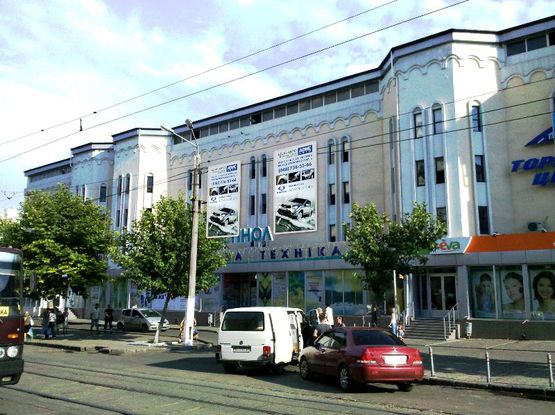 Фото рекламної площини за адресою Пантелеймоновская (здание Паркинга) № 2,3