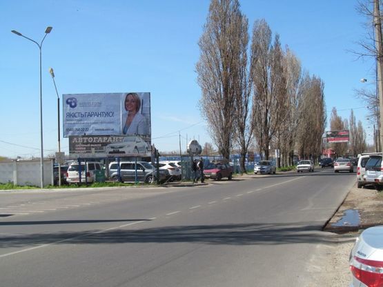 Фото рекламної площини за адресою 25 Чапаевкой девизии -заправка ТНК