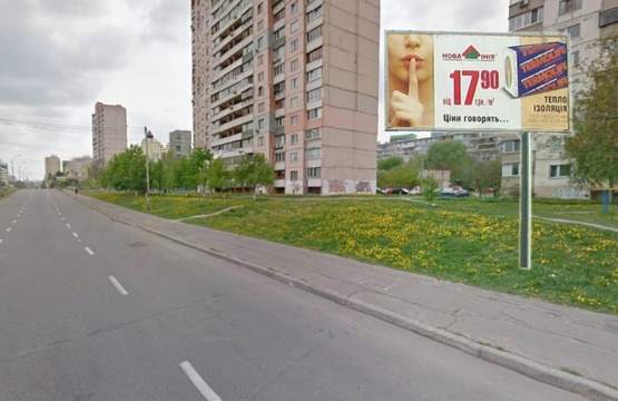 Фото рекламной плоскости по адресу Автозаводська, 67 рухаючись від вул. Полярна