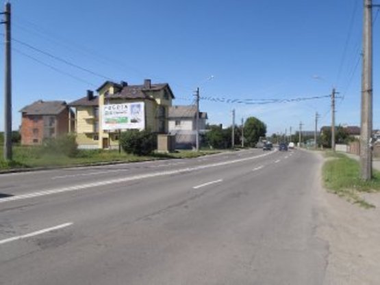 Фото рекламной плоскости по адресу Коновальця, 318 (аеропорт)         вїзд