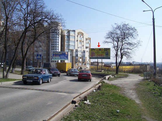 Фото рекламной плоскости по адресу 061_Запорожье_Гагарина ул Патриотическая (рядом супермаркеты Billa, ДЦ, Eva, продуктовый магазин)