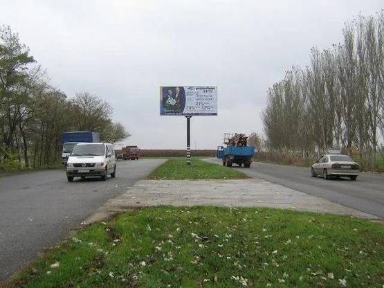 Фото рекламной плоскости по адресу 112_Запорожье_ул.Тиражная 150м от трассы -выезд из города