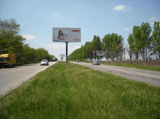 Фото рекламной плоскости по адресу 118_Запорожье_ул.Тиражная -600м от трассы выезд из города