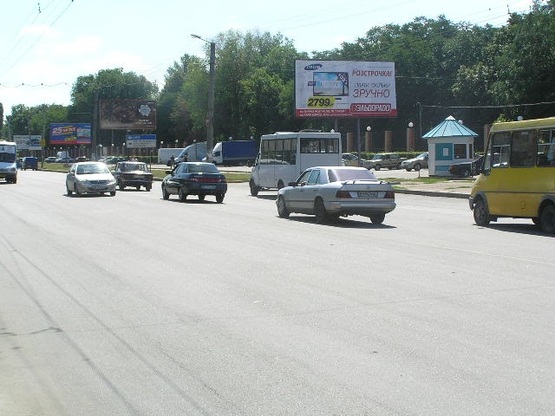 Фото рекламной плоскости по адресу Тельнова ( Правды)