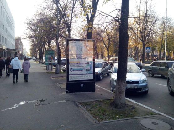 Фото рекламной плоскости по адресу вул. Соборна, 22/19 (скролл)
