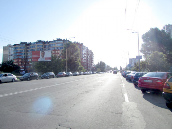 Фото рекламной плоскости по адресу Академіка Єфремова (Уборевича), 9 напроти, рух до проспекту Палладіна (М"Академмістечко"), ліворуч