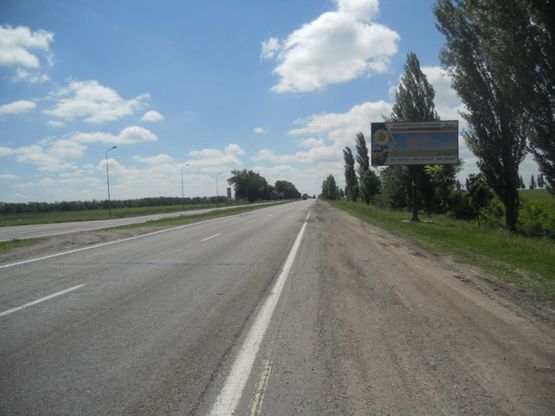 Фото рекламной плоскости по адресу траса М-05 Київ-Одеса, км 97+785 право