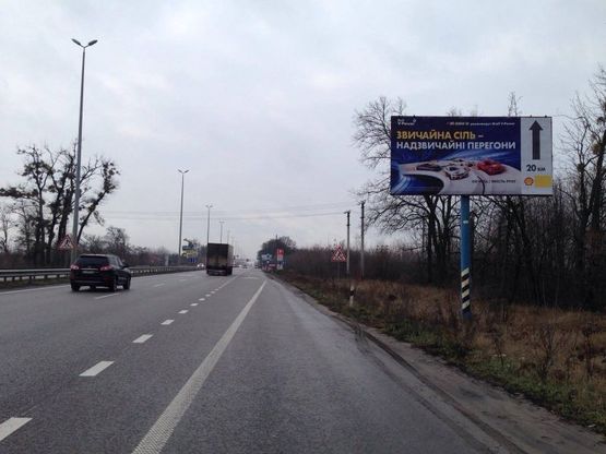 Фото рекламної площини за адресою с. Копилів, траса М-06 Київ-Чоп (Житомир), км 45+000 право