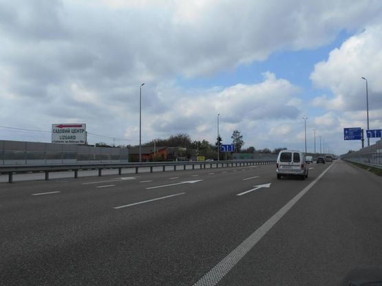 Фото рекламной плоскости по адресу с. Любимівка, траса М-06 Київ-Чоп (Житомир), км 33+500 ліво