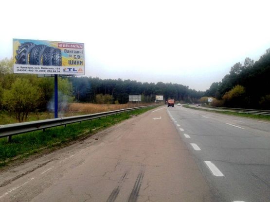 Фото рекламної площини за адресою м. Бровари, траса М-01, об'їзд м. Бровари, км 20+000 право