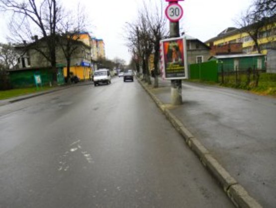 Фото рекламной плоскости по адресу вул. Вовчинецька №7 ст А