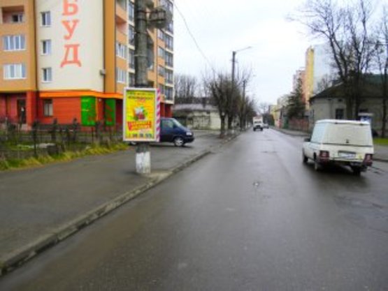 Фото рекламної площини за адресою вул. Вовчинецька №7 ст Б