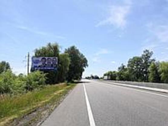 Фото рекламної площини за адресою М -05,Киев - Одесса,34 км.680 м.