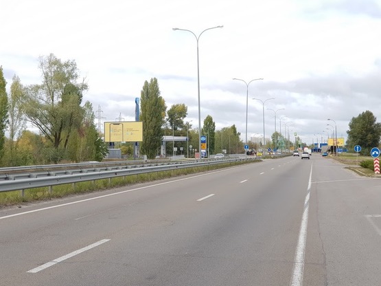 Фото рекламної площини за адресою ул. Богатырская (в сторну Вышгорода)