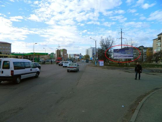 Фото рекламной плоскости по адресу Довженка-Сухомлинського (зап-ка "WOG")