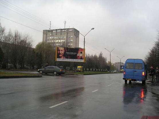 Фото рекламной плоскости по адресу Наукова, 16 (напрямок до вул. Кульпарківської)