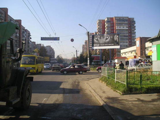 Фото рекламной плоскости по адресу вул.Гетьмана Мазепи, 11