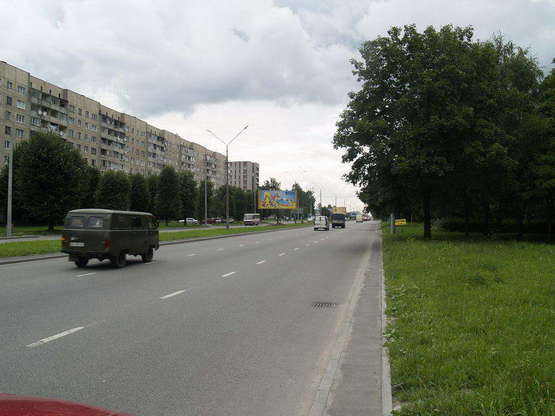 Фото рекламной плоскости по адресу вул. Наукова, 12-14 (від клубу Мі100 до вул. Стрийської)