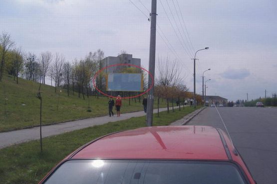Фото рекламной плоскости по адресу вул. Набережна  - вул.Кн. Володимира ст Б